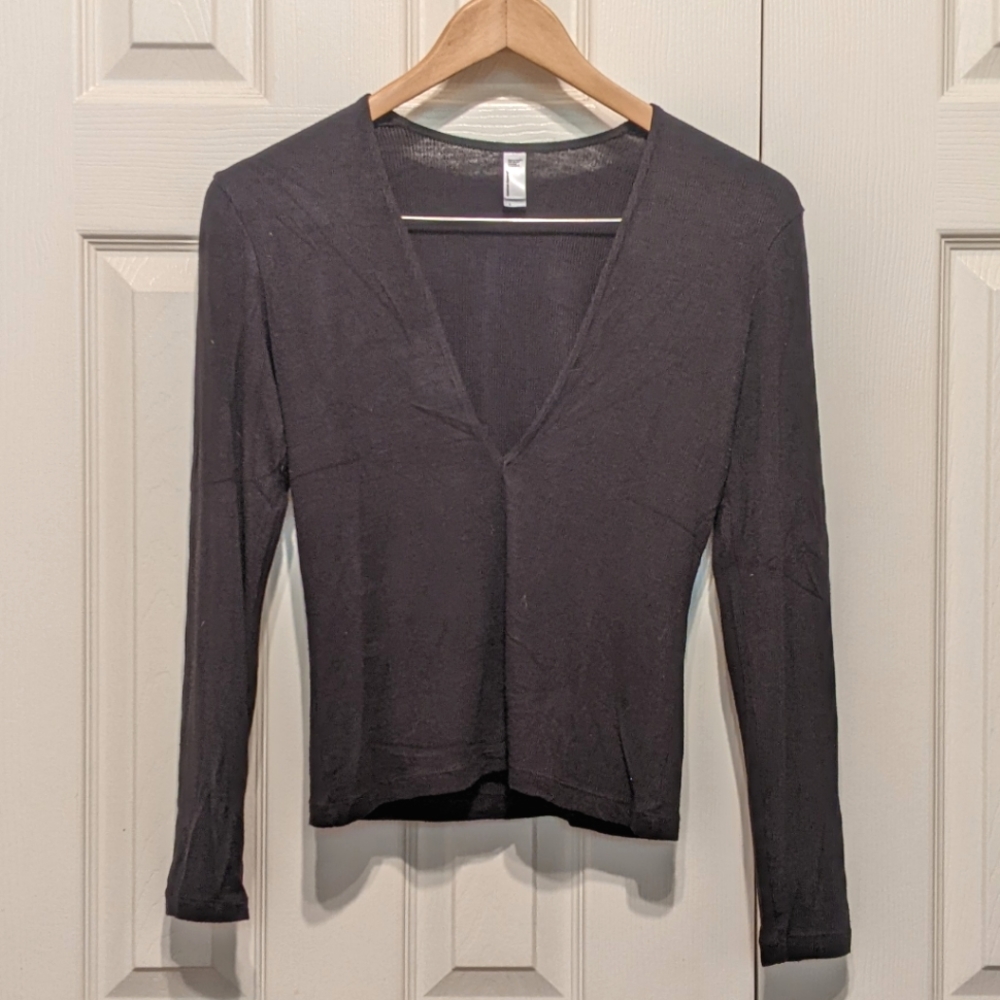 EUC American Apparel deep-V long sleeve top